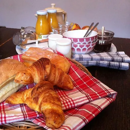 La 21, En Provence, Proche De Couette-café Entrevaux